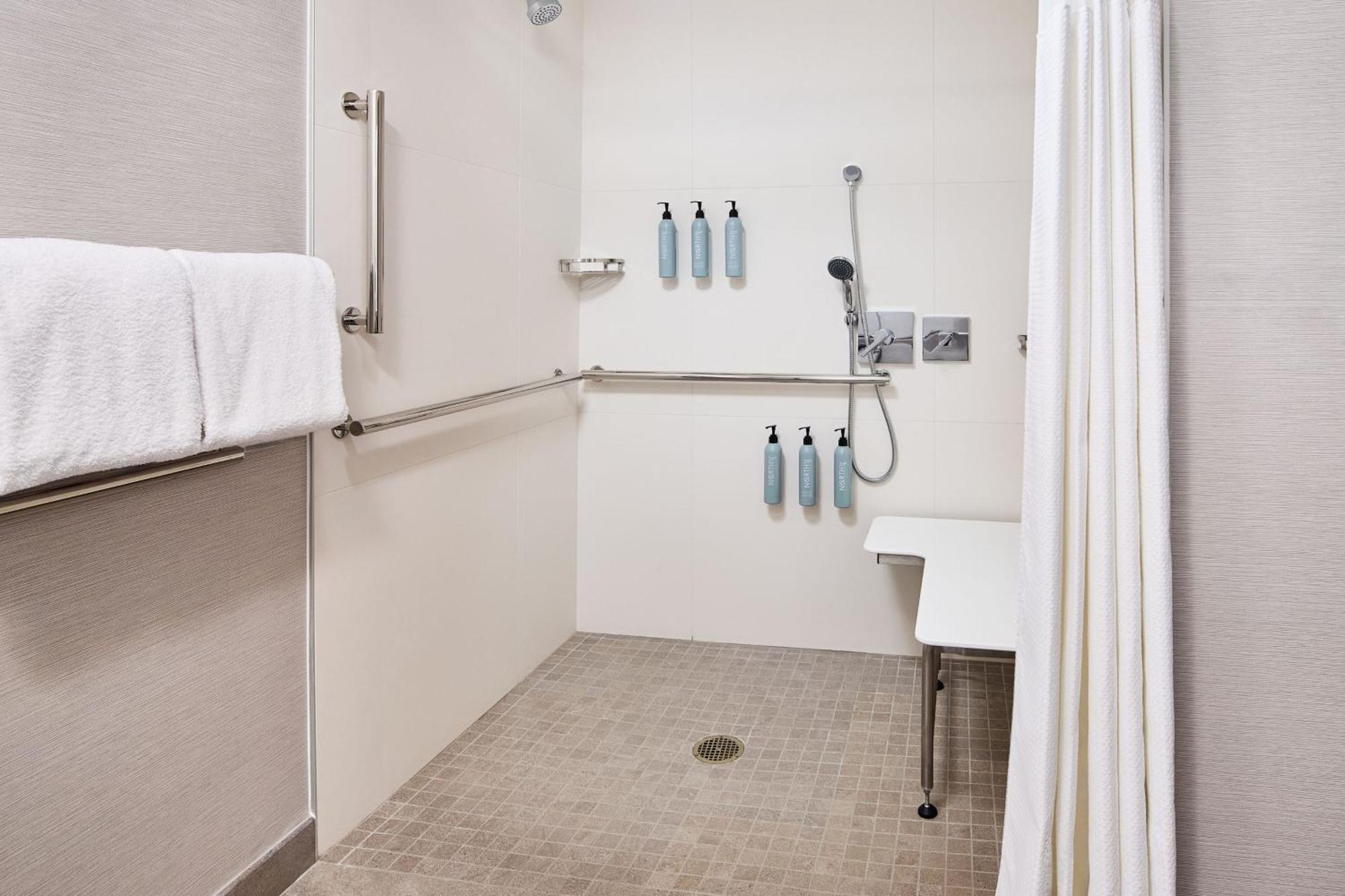 Courtyard By Marriott Fort Collins Exterior foto
